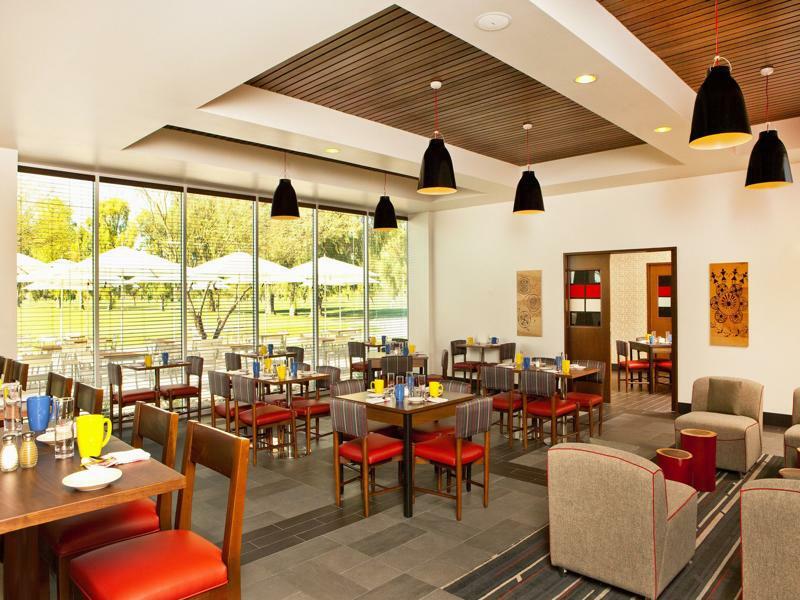 Four Points By Sheraton At Phoenix Mesa Gateway Airport Exterior foto